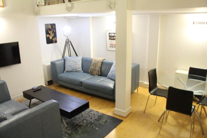 Apartament 2-bed, 2-bath Sanctuary Near Holborn Station, Covent Garden & West End *